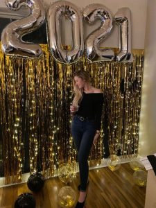 18 Fun At Home New Year's Eve Party Ideas