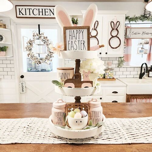 tiered easter tray