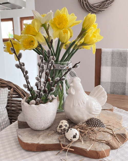 easter decor with flowers