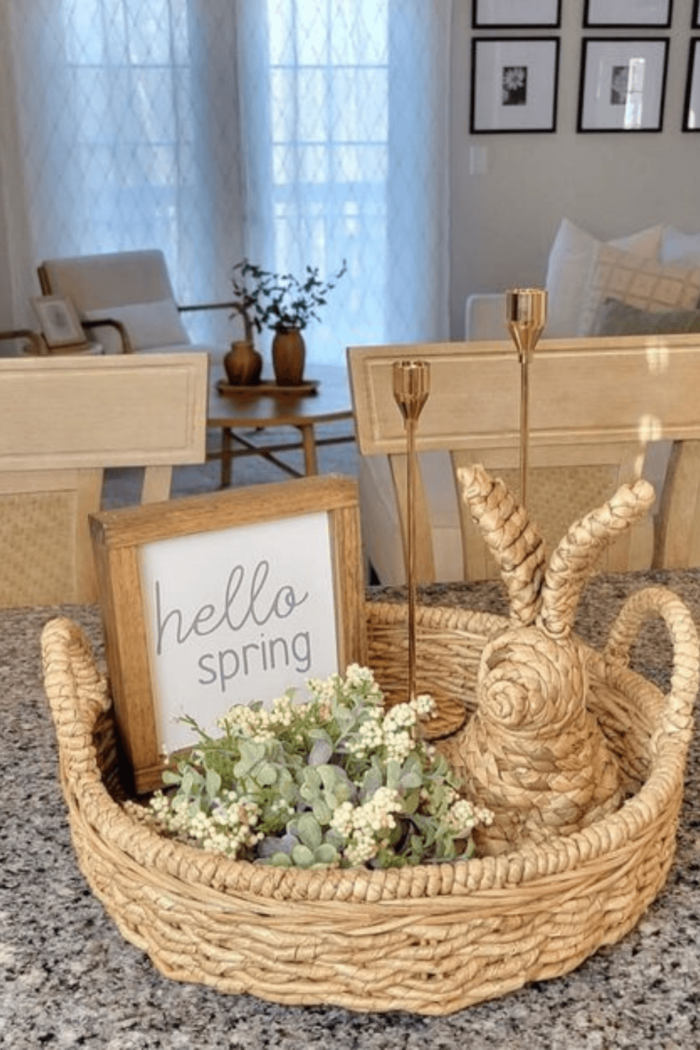 23 Stunning Easter Tray Decor Ideas To Create In Your Home This Season