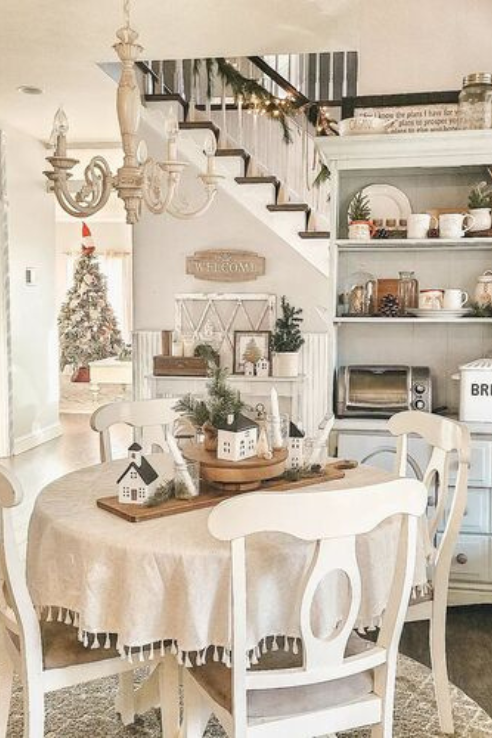 31 Beautiful Dining Room Ideas Full of Charm and Character