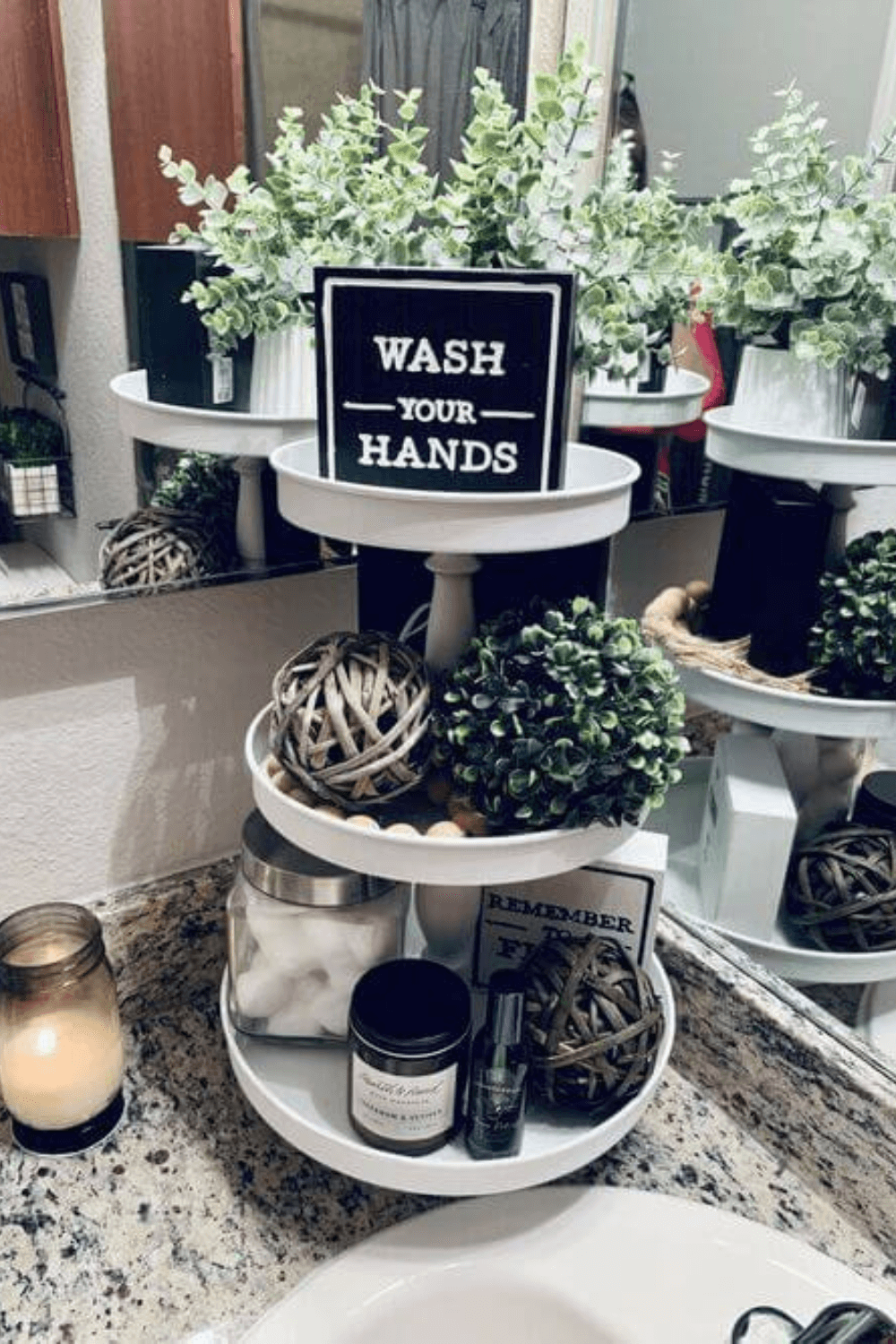 22 Bathroom Tray Decor Ideas For A Practical & Pretty Counter