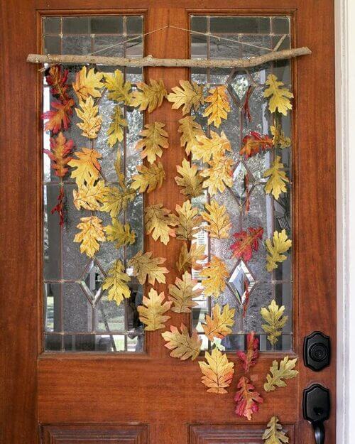 Fall decor ideas falling leaves