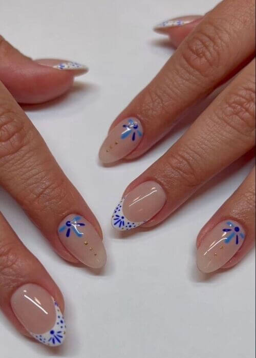 blue flower nails