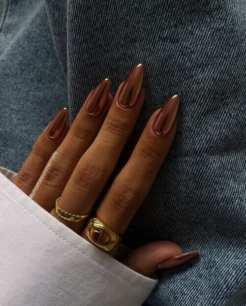 brown fall nails