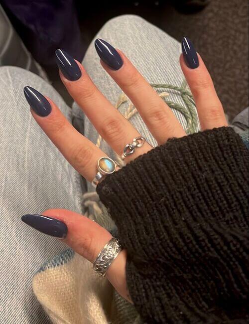 navy nails