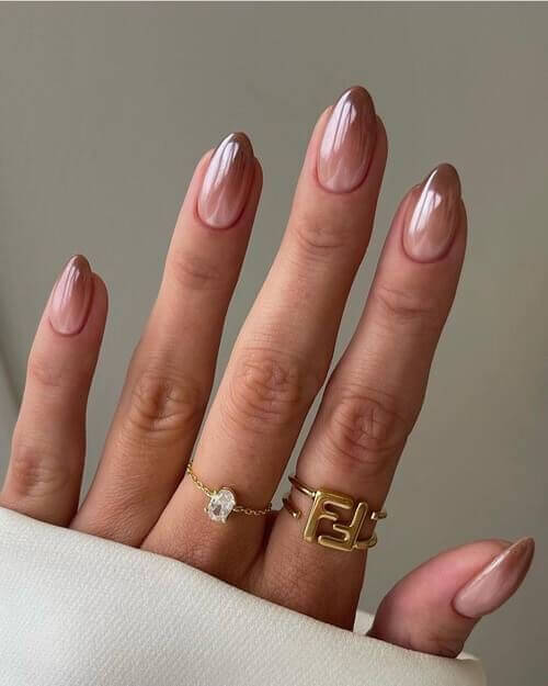 nude nails