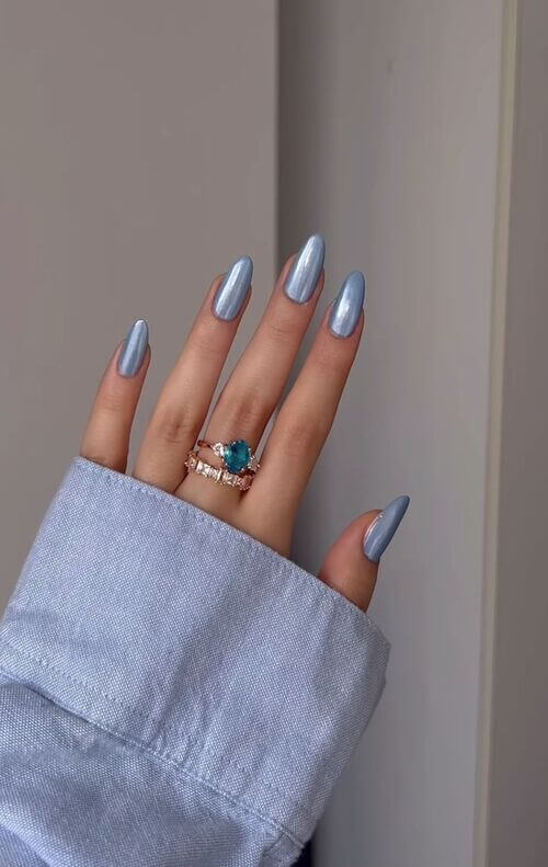 silver chrome nails