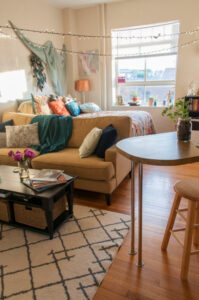 26 Studio Apartment Layout Ideas to Make the Most of Your Space