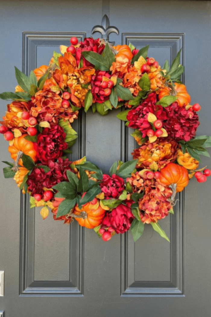 28 Unique Fall Wreaths to Recreate This Cozy Season