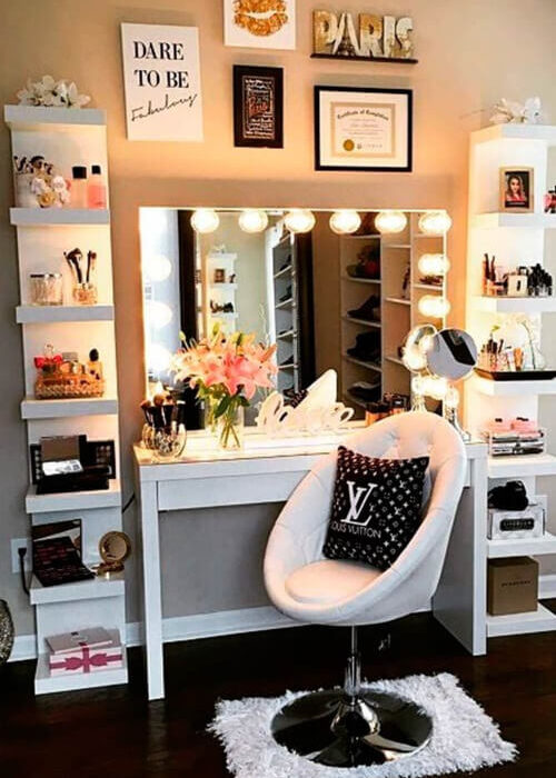 26 Stunning Makeup Vanity Table Ideas For Every Aesthetic