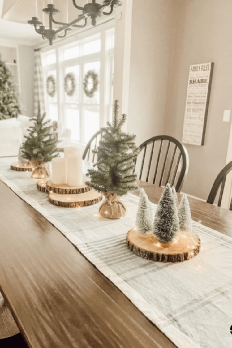 neutral christmas decor