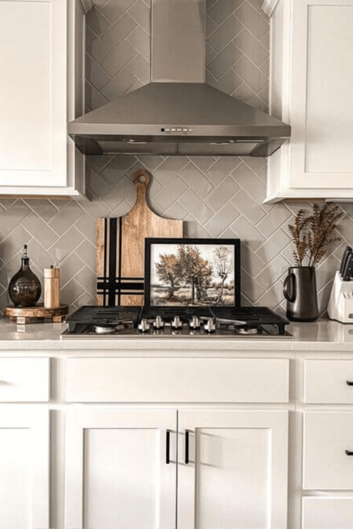 8 Top Of Stove Decor Ideas That Are Practical & Cute