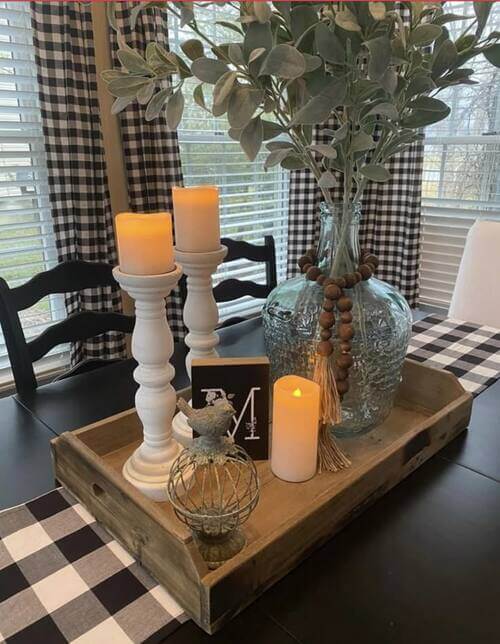 dining table centerpiece