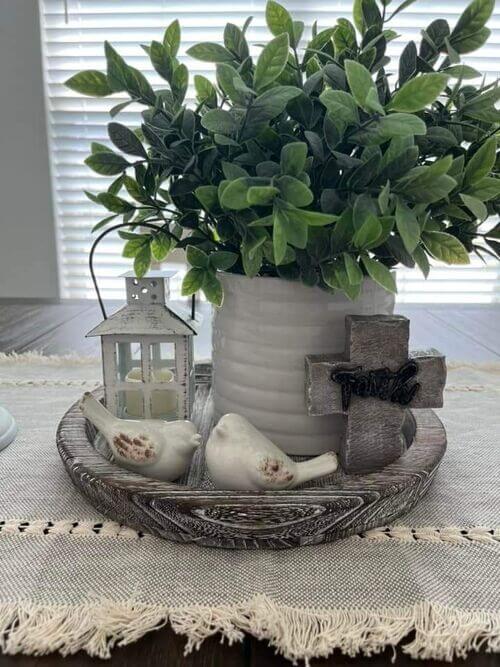 round tray