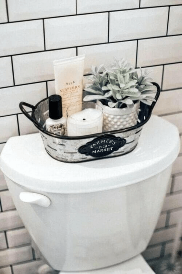 15 Toilet Tank Decor Ideas That Are Actually Cute