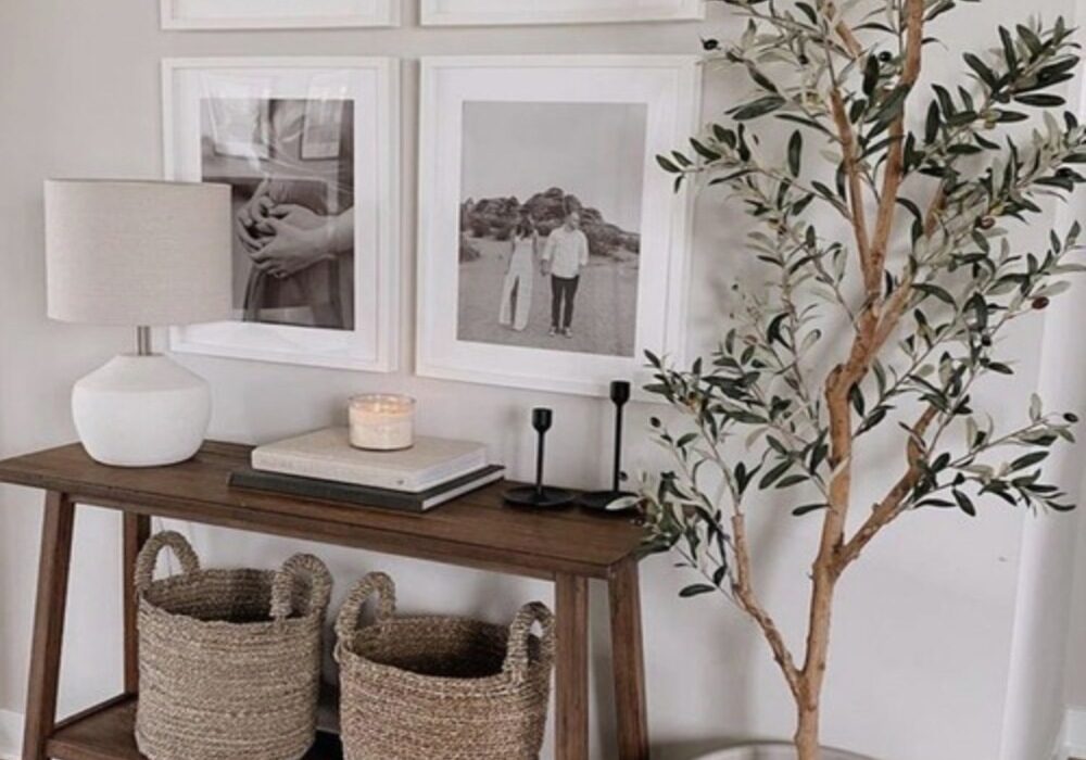25 Console Table Styling Ideas That Instantly Elevate Your Space