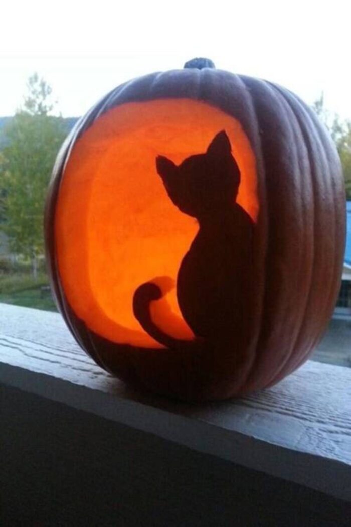 21 Easy Pumpkin Carving Ideas You’ll Want to Copy